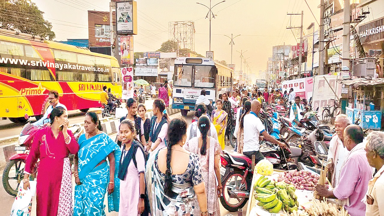 ఆఫర్‌ ప్రకటించి.. బురిడి కొట్టించి..