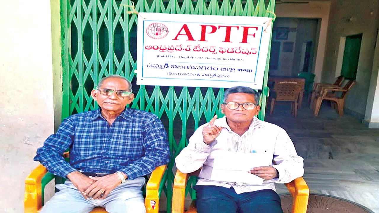 ప్రాంతీయ భాషలపై కేంద్రం వివక్ష