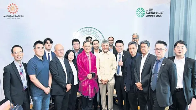 అంచనాలకు మించి పెట్టుబడులు