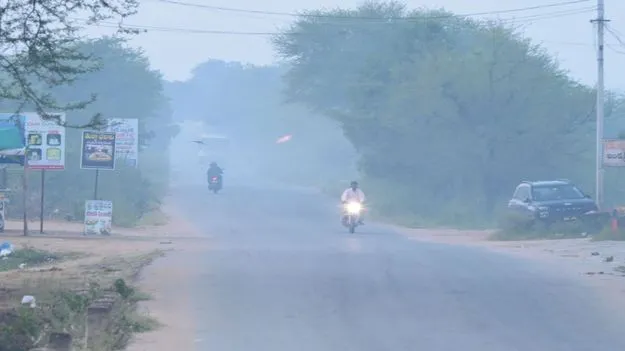 చలి పంజా