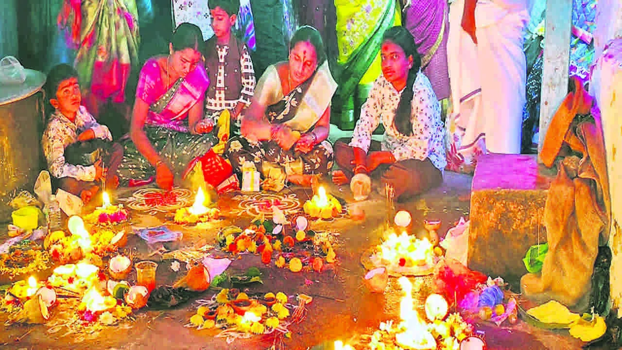 GOD:  అఖండ కార్తీక దీపోత్సవం