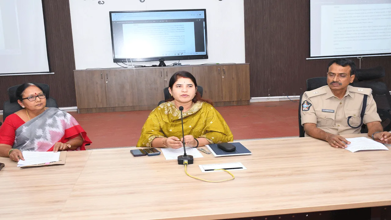 ఒత్తిడిని జయించేలా విద్యార్థులను తీర్చిదిద్దాలి