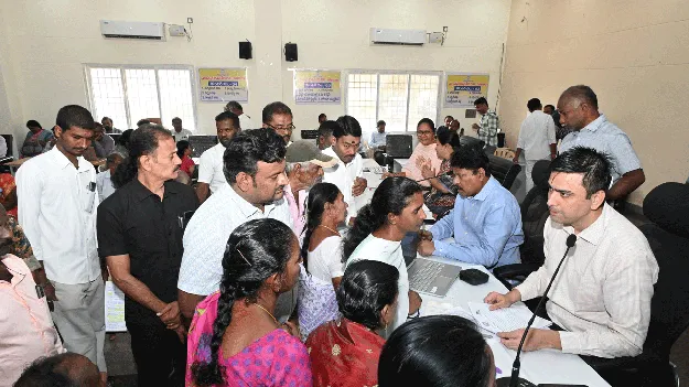 విన్నపాలు.. వినవలె..