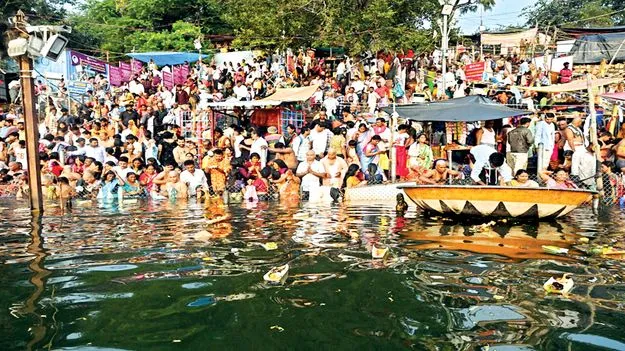శ్రీగిరి క్షేత్రం.. కార్తీక శోభితం 