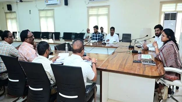 టిడ్కో ఇళ్ల నిర్మాణం త్వరగా పూర్తి చెయ్యండి