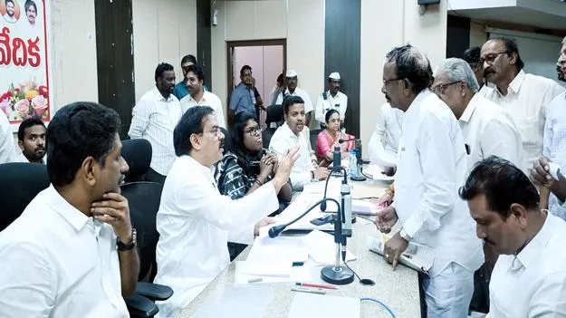 ఒక్కరోజే  1,147  సమస్యలు పరిష్కారం