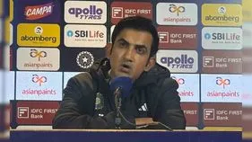 Harsha Bhogle: జట్టుకు సీఈవోలా ఫీలవ్వకూడదు.. గంభీర్‌కు హర్ష భోగ్లే హెచ్చరిక