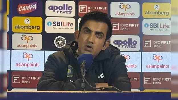 Harsha Bhogle: జట్టుకు సీఈవోలా ఫీలవ్వకూడదు.. గంభీర్‌కు హర్ష భోగ్లే హెచ్చరిక