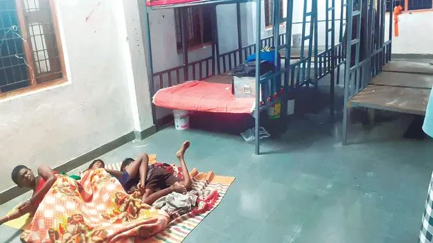 సంక్షేమం గజగజ