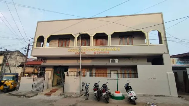 మిగిలింది అర్బన్‌ బ్యాంకే !