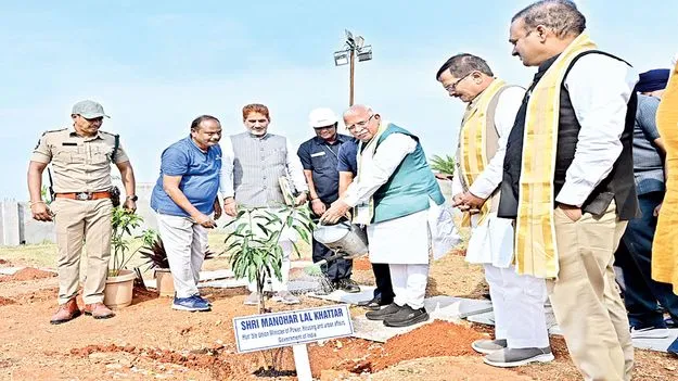 గ్రీన్‌ కో రెన్యువబుల్‌ ఎనర్జీ ప్రాజెక్టు దేశానికే ఆదర్శం
