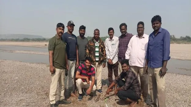 గోదావరి దాటిన పెద్దపులి