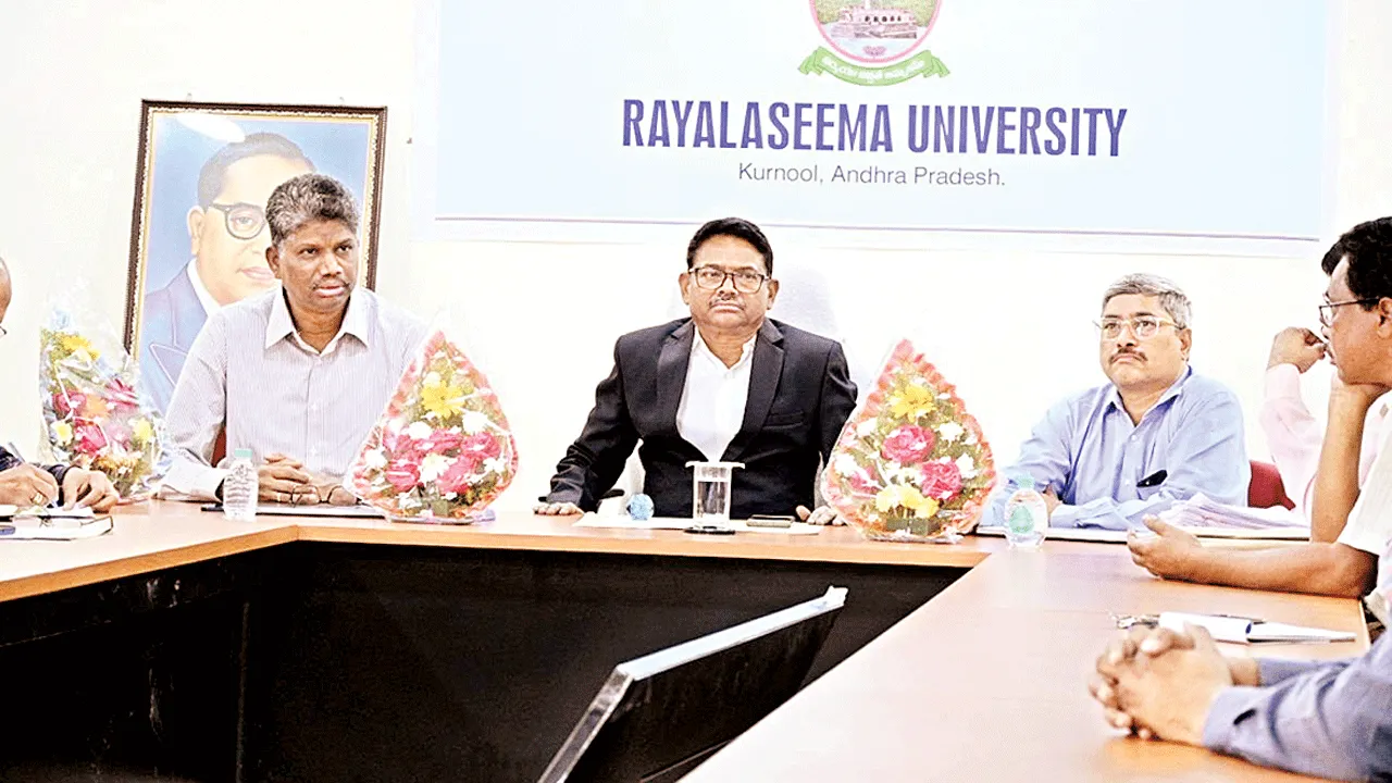 ‘న్యాక్‌’లో మెరుగైన ర్యాంకు సాధించాలి