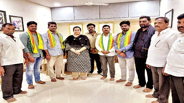  టీడీపీ బలోపేతానికి  కృషి చేయాలి: అదితి  