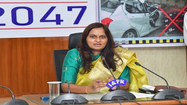 రోడ్డు ప్రమాదాలను సమష్టిగా నియంత్రిద్దాం..