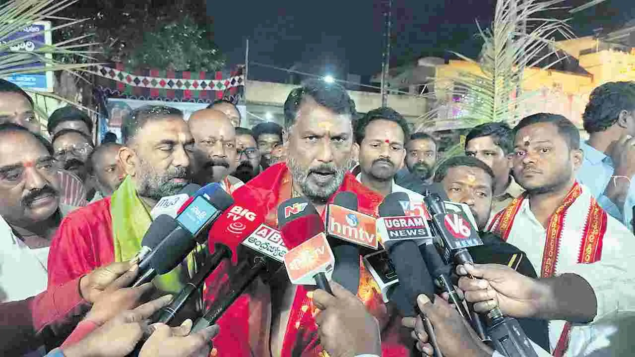 ధర్మపురి క్షేత్రాన్ని అభివృద్ధి చేస్తా