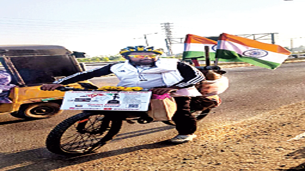 యువతను చైతన్య పరుస్తూ..