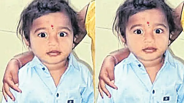 Tragedy: వేడి సాంబారులో పడి బాలుడి మృతి