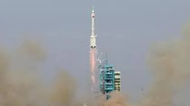 China Tiangong space station: చైనా అంతరిక్ష కేంద్రంలో చిక్కుకుపోయిన ముగ్గురు వ్యోమగాములు