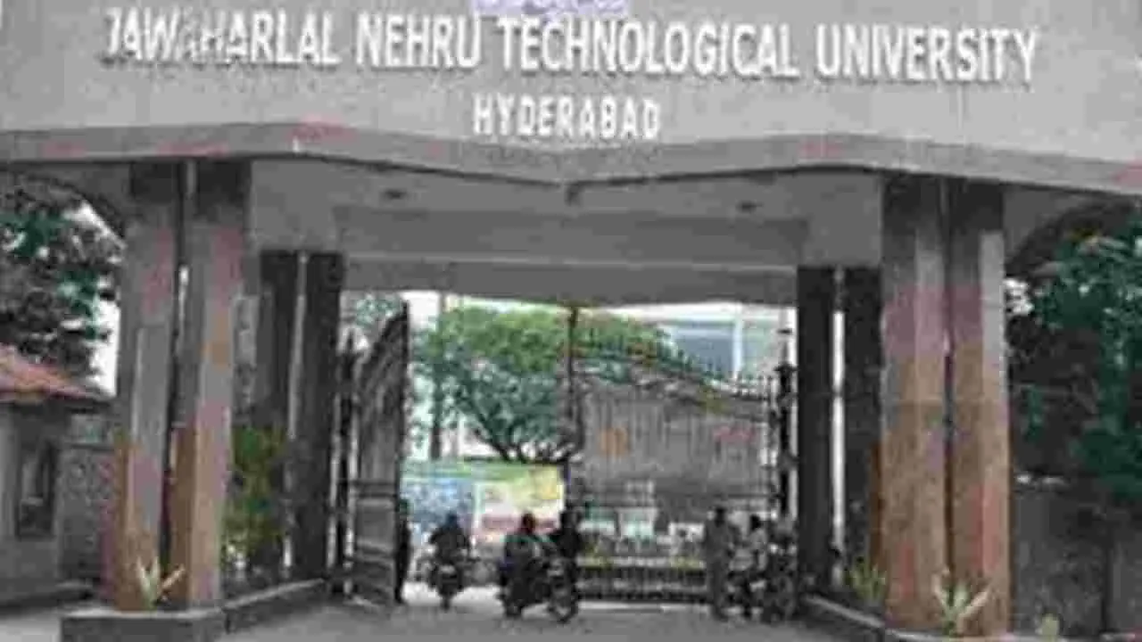 JNTU: సెట్‌ కమిటీల కూర్పుపై ఆచార్యుల అసంతృప్తి
