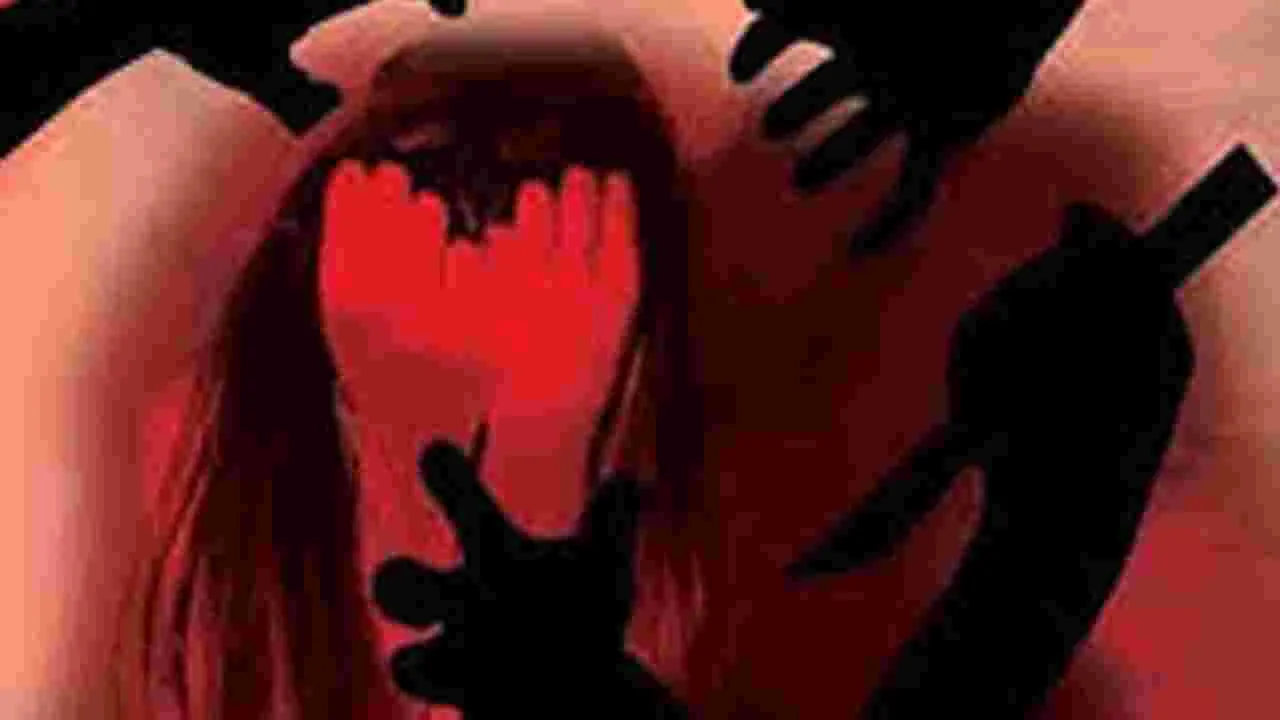 Rape Cases: పరిచయస్తులే కీచకులు