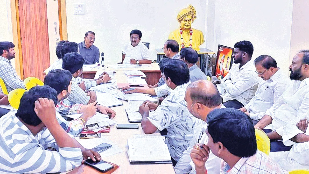 విద్యుత్‌ సమస్యలు తలెత్తకుండా చూడాలి