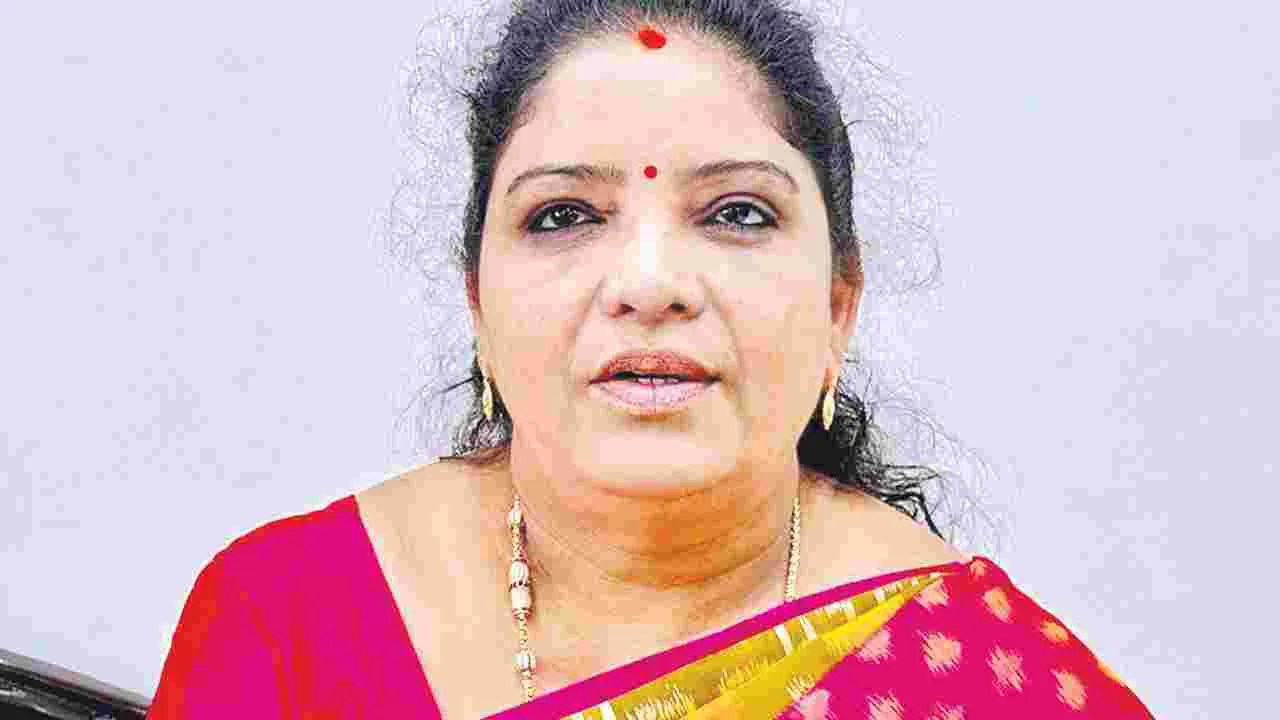 Gummidi Sandhya Rani: గిరిజన విద్యార్థుల స్కాలర్‌షిప్పులు విడుదల