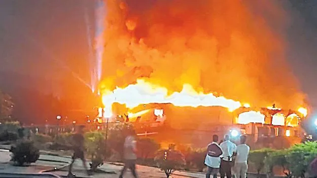 Goa Fire Incident: గోవాలోని నైట్‌క్లబ్‌లో అగ్నిప్రమాదం..25 మంది మృతి
