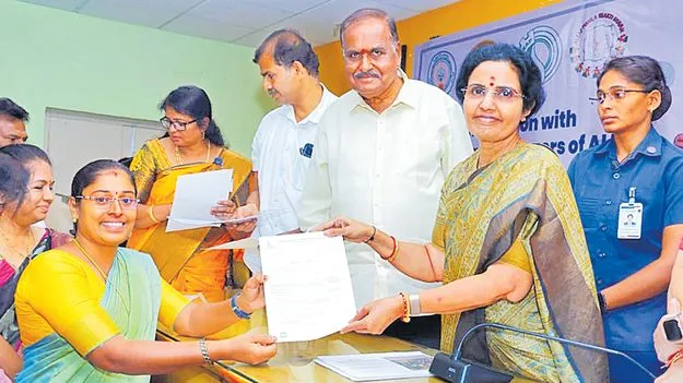 Nara Bhuvaneshwari: రాష్ట్రాభివృద్ధిని ఎవరూ ఆపలేరు