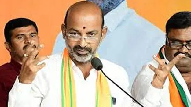 Minister Bandi Sanjay criticized urban Naxals: రాష్ట్రంలో అర్బన్‌ నక్సల్స్‌ జల్సాలు