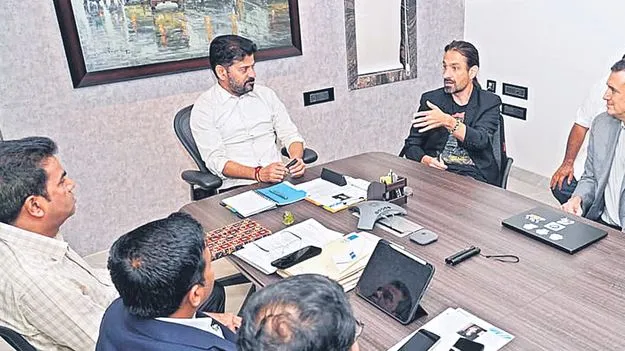 CM Revanth Reddy: ఫిజికల్‌ ఇంటెలిజెన్స్‌ సిటీగా హైదరాబాద్‌!
