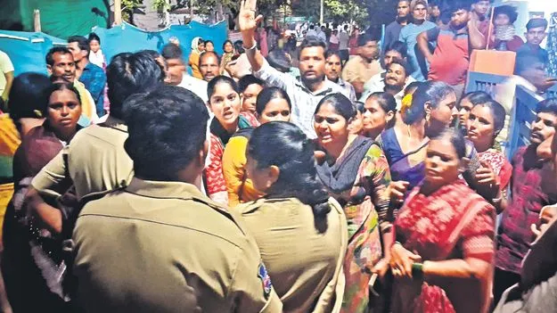 Violence and Victories Mark: ఓటు గొడవలు ఉద్రిక్తం!