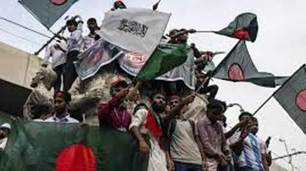 Attacks on Minorities in Bangladesh: బంగ్లాదేశ్‌లో మైనార్టీల పై దాడులను రాజకీయ హింసగా చూడలేం