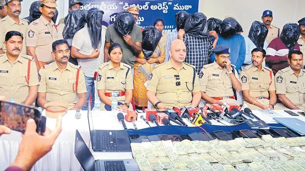 Cyber Scam Network Busted:  కంబోడియా నుంచి సైబర్‌ వల..!