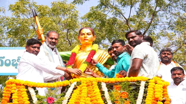 చాకలి ఐలమ్మ ఆశయాలను కొనసాగించాలి