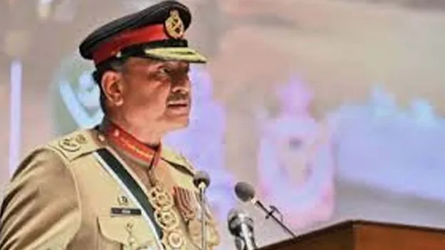 Asim Munir: సిందూర్‌ వేళ పాక్‌ను దేవుడే కాపాడాడు