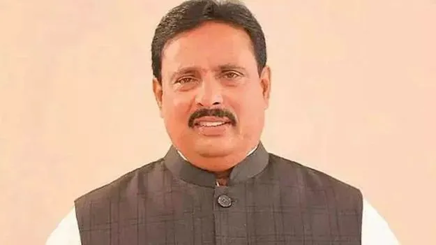 MLA Dhananjay Nagender: కాంగ్రెస్‌లోనే నేనున్నా..