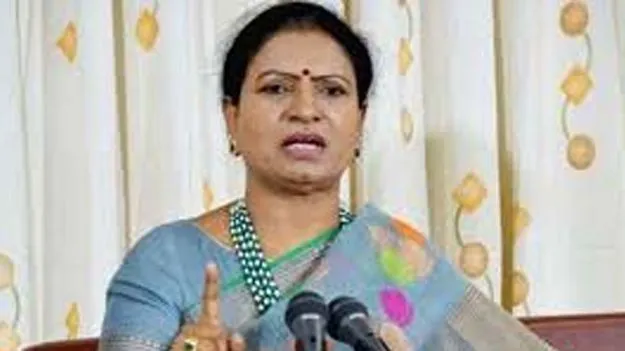 BJP Leader DK Aruna: పదేళ్ల పాలనలో ఏం చేశారు?