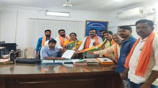 బీజేపీతోనే అభివృద్ధి సాధ్యం 