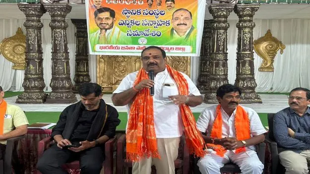 కేంద్రం నిధులతోనే గ్రామాల అభివృద్ధి 