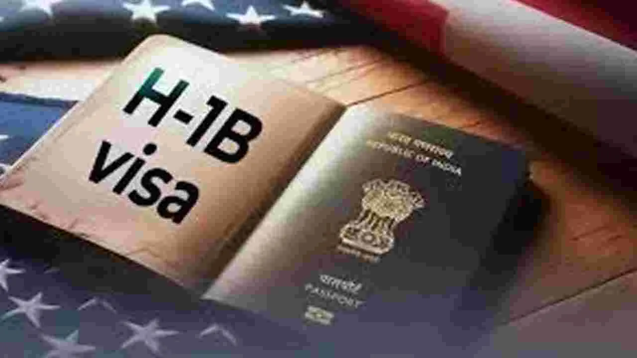 H-1B Visa Crisis: కెరీర్లు.. కుటుంబాలపై పిడుగు!