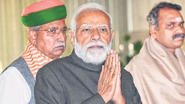 PM Modi Urges: ప్రజల్ని వేధించేలా ఉండొద్దు