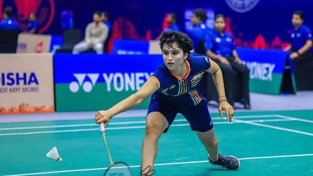 Odisha Masters Super 100: ఫైనల్లో ఉన్నతి, ఇషా