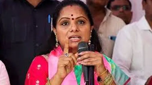 Kalvakuntla Kavitha: ఎన్నికల కోడ్‌ఉల్లంఘిస్తున్న సీఎంపై చర్యలు తీసుకోవాలి