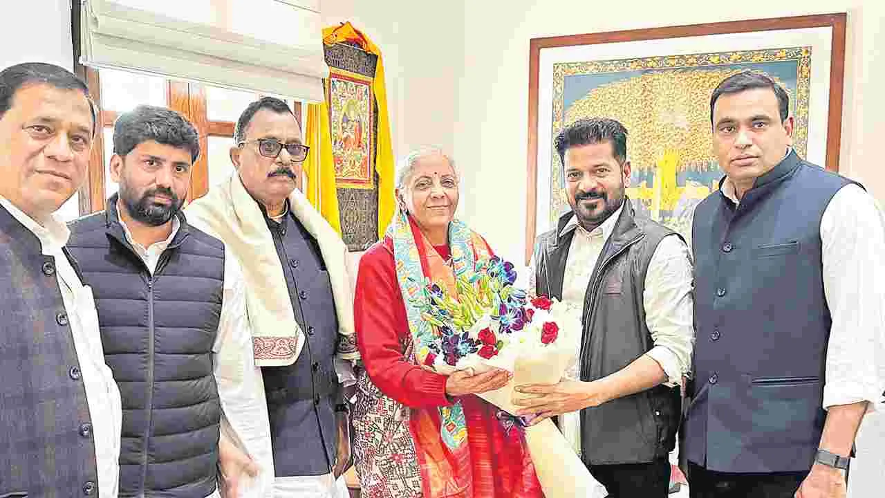 CM Revanth Reddy: 30 వేల కోట్ల రుణానికిసహకరించండి