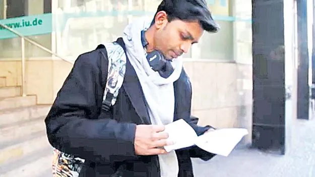 US visa restrictions: అమెరికాలో గడప దాటనిభారతీయులు!