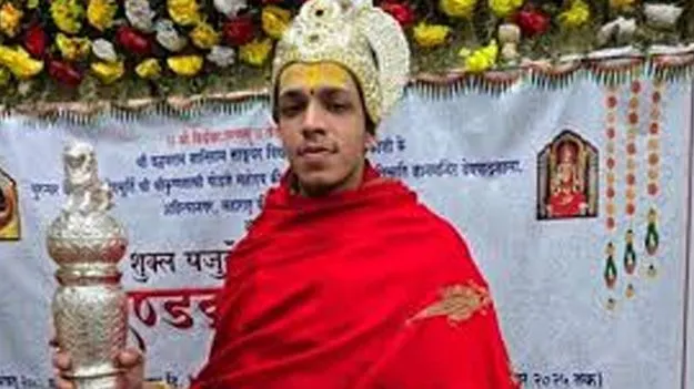 Mahesh Rekhe: 2వేల శ్లోకాలతో దండక్రమ పారాయణం