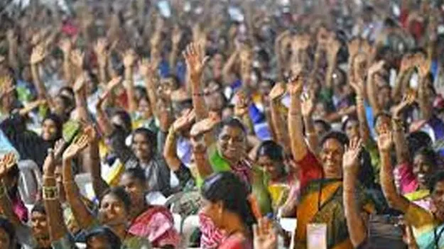 Women Empowerment: మహిళా సాధికారతలో రోల్‌ మోడల్‌గా తెలంగాణ