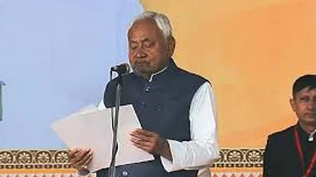 Nitish Kumar takes oath: నితీశ్‌ దశావతారం