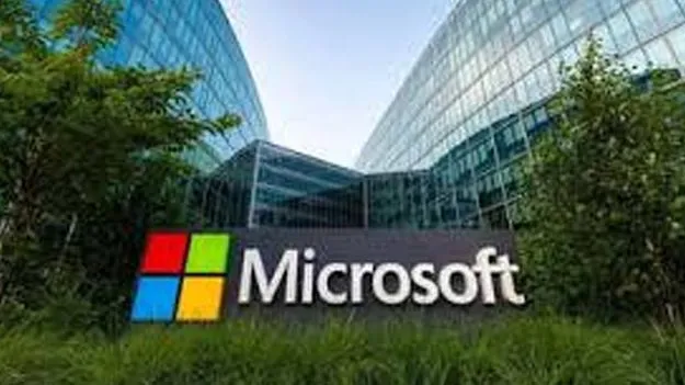 Microsoft: హెచ్‌1బీ, హెచ్‌4 వీసా గడువు ముగిసేలోగాఅమెరికాకు వచ్చేయండి